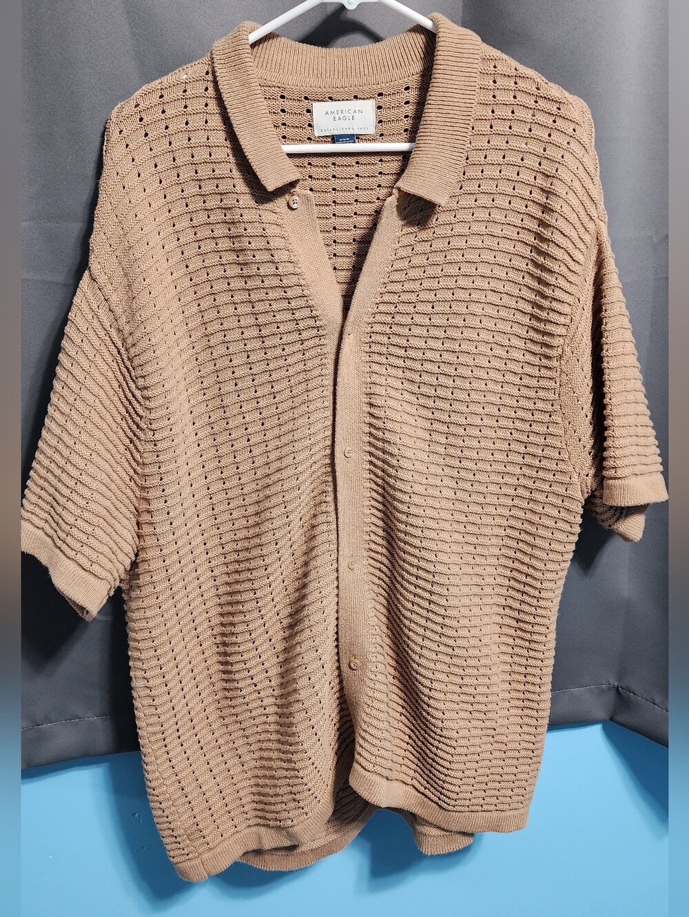 American Eagle Men's Weekend Open Knit Sweater Polo Shirt Camel Tan Size Medium